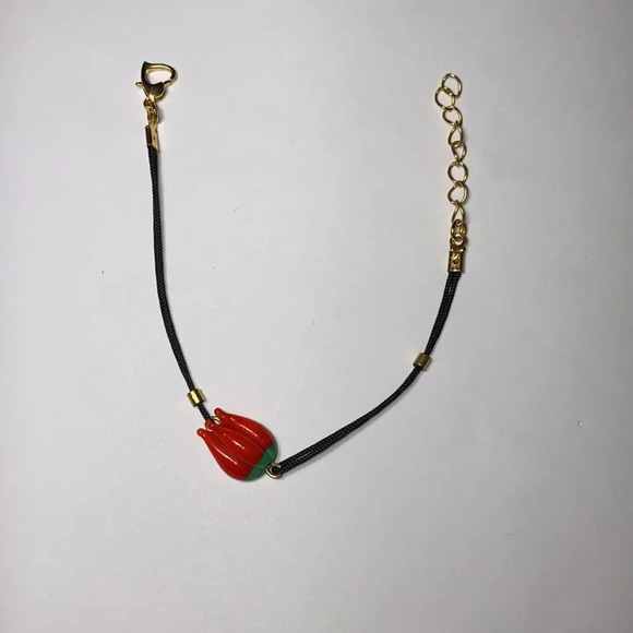 Handmade flower bracelet - Picture 2 of 4